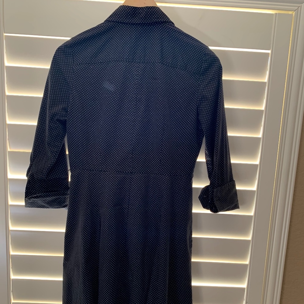 Modest dress - Picture 2 of 3